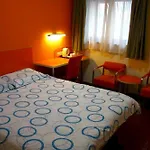 Motel168 Shanghai West Yan An Road Inn